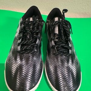 Adidas f-10 indoor shoes